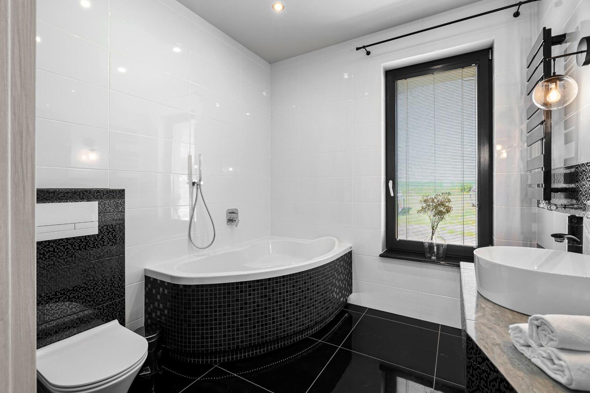 Chojno 31- Dom Wypoczynkowy Przy Jeziorze Z Jacuzzi Chrostkowo Buitenkant foto